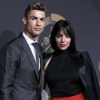 Cristiano Ronaldo sacré après "une année de rêve", Georgina à ses côtés