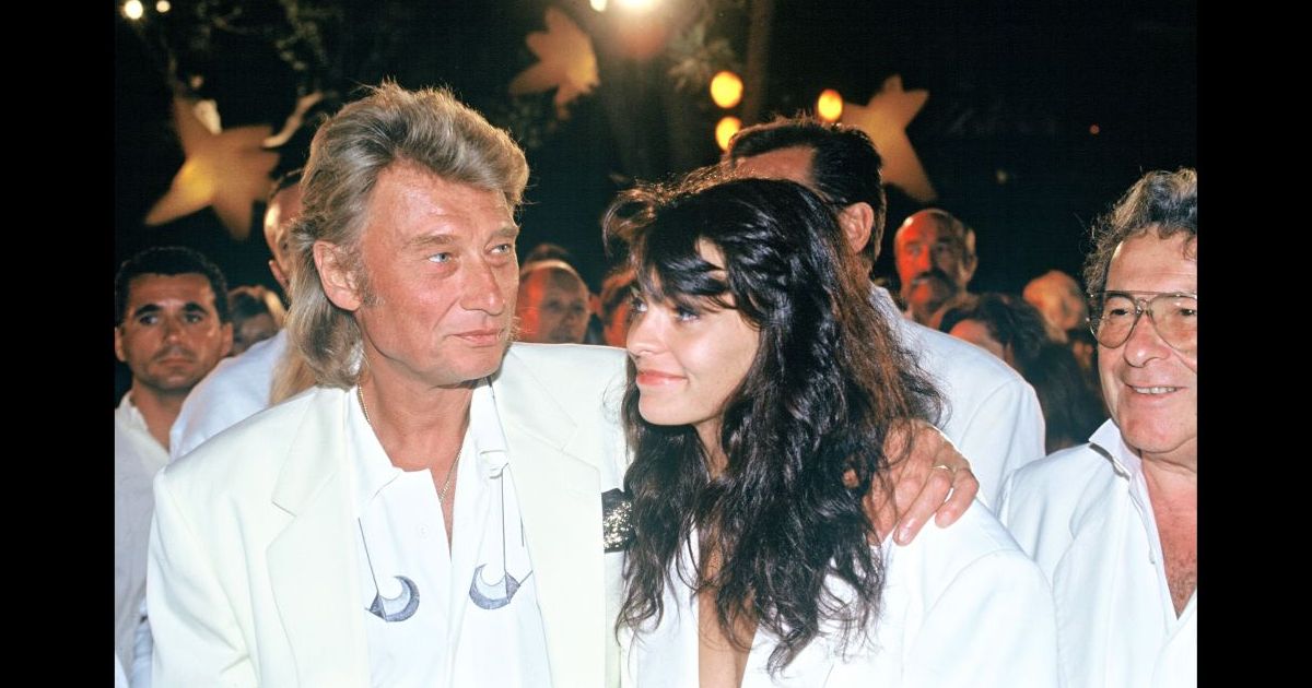Johnny Hallyday Sa Promesse A Adeline Blondieau A 18 Ans Je Vais T Epouser Purepeople