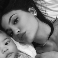 Kylie Jenner, ses premiers selfies avec Stormi : un duo trop craquant