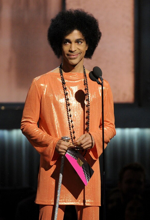 Prince lors des 57e Grammy Awards, le 8 février 2015 à Los Angles. L'artiste est mort le 21 avril 2016 à 57 ans.