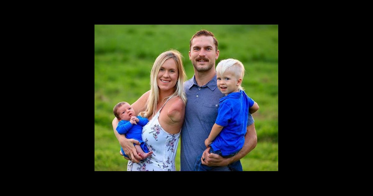 Bethany Hamilton présente son fils Wesley Phillip Dirks sur Instagram