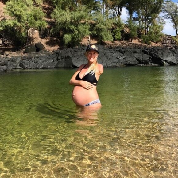 Bethany Hamilton quelques jours avant son accouchement. Instagram, le 5 mars 2018.