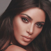 Kim Kardashian, photo de campagne pour sa marque KKW Beauty. Mars 2018.