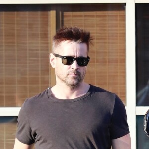 Exclusif - Colin Farrell achète de la nourriture à emporter chez Subway à Los Angeles, le 12 novembre 2017