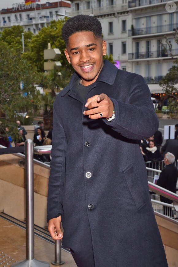 Lisandro Cuxi, le gagnant de la 6e édition de "The Voice" - Soirée d'ouverture de la 1e édition du festival CanneSéries le 4 avril 2018, à Cannes. © Bruno Bebert/Bestimage