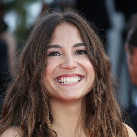 Izïa Higelin à la montée des marches du film "Rodin" lors du 70e Festival International du Film de Cannes, le 24 mai 2017. © Denis Guignebourg/Bestimage