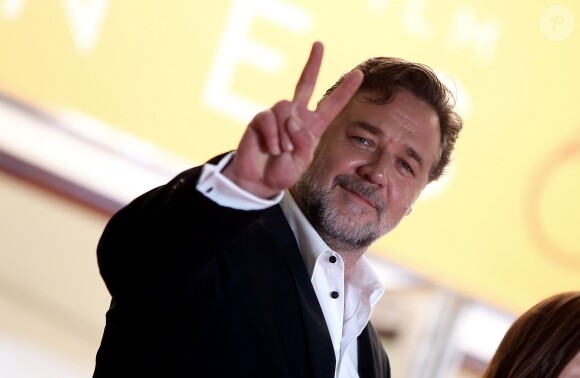 Russell Crowe - Montée des marches du film "The Nice Guys" lors du 69e Festival International du Film de Cannes, le 15 mai 2016. © Borde-Jacovides-Moreau/Bestimage
