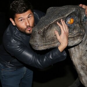 Christophe Beaugrand à l'exposition "Jurassic World" à la Cité du Cinéma. Saint-Denis, le 12 avril 2018. © Denis Guignebourg/Bestimage