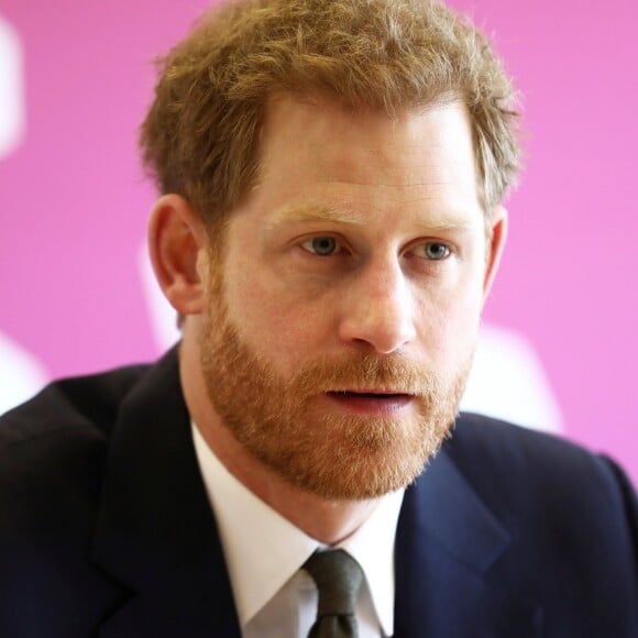 Le prince Harry lors du Commonwealth Youth Forum à Londres le 16 avril 2018, au centre de conférences Reine Elizabeth II.