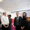 Le prince Harry avec le Premier ministre britannique Theresa May lors du Commonwealth Youth Forum à Londres le 16 avril 2018, au centre de conférences Reine Elizabeth II.