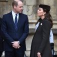  La duchesse Catherine de Cambridge, enceinte de huit mois, à Windsor le 31 mars 2018 lors de la messe de Pâques à laquelle la famille royale à assisté en la chapelle St George. 
