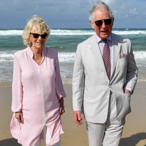 Le prince Charles et Camilla Parker Bowles en visite au village des athlètes des 21ème Jeux du Commonwealth sur la Gold Coast en Australie, le 5 avril 2018.