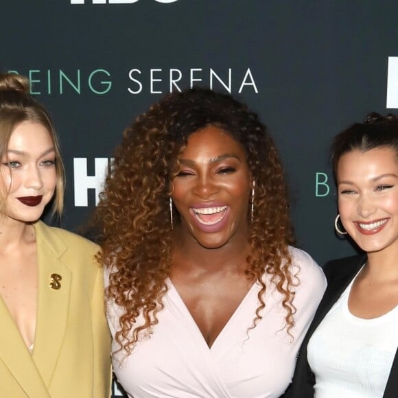 Gigi Hadid et Bella Hadid assistent à l'avant-première du documentaire 'Being Serena' consacré à Serena Williams. New York, le 25 avril 2018.