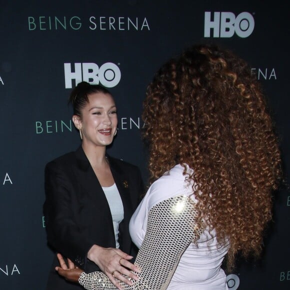 Gigi Hadid et Bella Hadid assistent à l'avant-première du documentaire 'Being Serena' consacré à Serena Williams. New York, le 25 avril 2018.