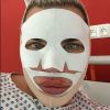 Rodrigo Alves alias "Human Ken Doll" lors d'une opération chirurgicale du visage au centre Medico Beauty & IVF de Prague, République tchèque, le 3 mai 2018.