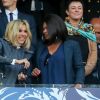 La Première dame Brigitte Macron et Laura Flessel - Célébrités lors de la finale de la Coupe de France opposant le club de Vendée les Herbiers Football (VHF) au Club du Paris Saint-Germain au Stade de France à Saint-Denis, le 9 mai 2018.