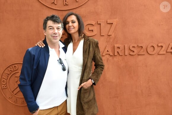 Stéphane Plaza et Karine Le Marchand assistent au tournoi de Roland-Garros, le 7 juin 2017 à Paris.