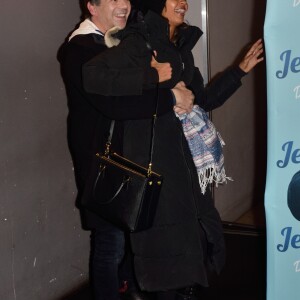 Stéphane Plaza et Karine Le Marchand assistent à la générale du spectacle de Jeanfi Janssens à l'Alhambra à Paris, le 7 décembre 2017.