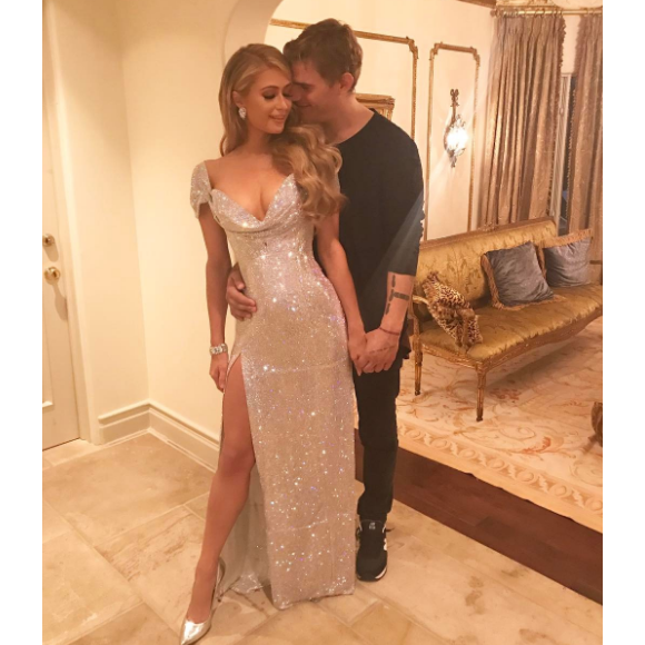 Paris Hilton et son amoureux Chris Zylka - Photo publiée sur Instagram le 19 février 2017