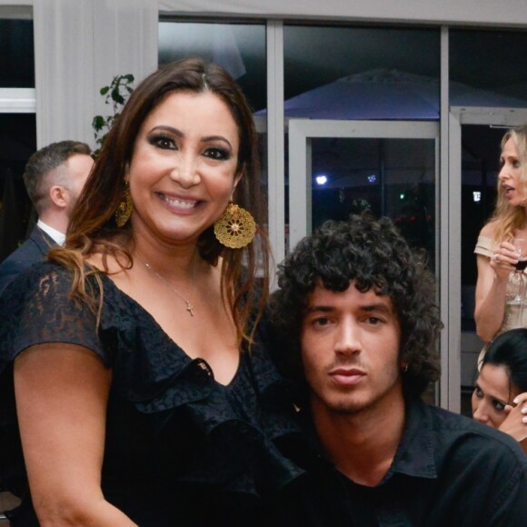 Exclusif - Maria Bravo (présidente de la Global Gift Foundation), Julian Perretta au dîner caritatif "The Global Gift Initiative" au Carlton Beach Club lors du 71ème Festival International du Film de Cannes, le 11 mai 2018. © CVS/Bestimage