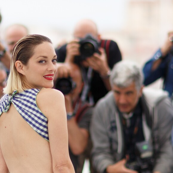 Marion Cotillard lors du photocall du film Gueule d'Ange au 71ème Festival International du Film de Cannes, le 12 mai 2018. © Borde / Jacovides / Moreau / Bestimage
