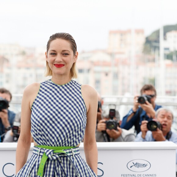 Marion Cotillard lors du photocall du film Gueule d'Ange au 71ème Festival International du Film de Cannes, le 12 mai 2018. © Borde / Jacovides / Moreau / Bestimage