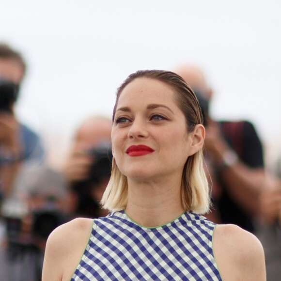 Marion Cotillard lors du photocall du film Gueule d'Ange au 71ème Festival International du Film de Cannes, le 12 mai 2018. © Borde / Jacovides / Moreau / Bestimage