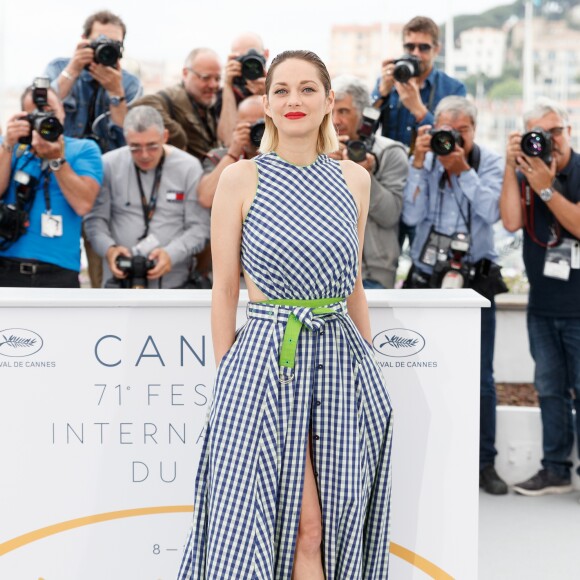 Marion Cotillard lors du photocall du film Gueule d'Ange au 71ème Festival International du Film de Cannes, le 12 mai 2018. © Borde / Jacovides / Moreau / Bestimage