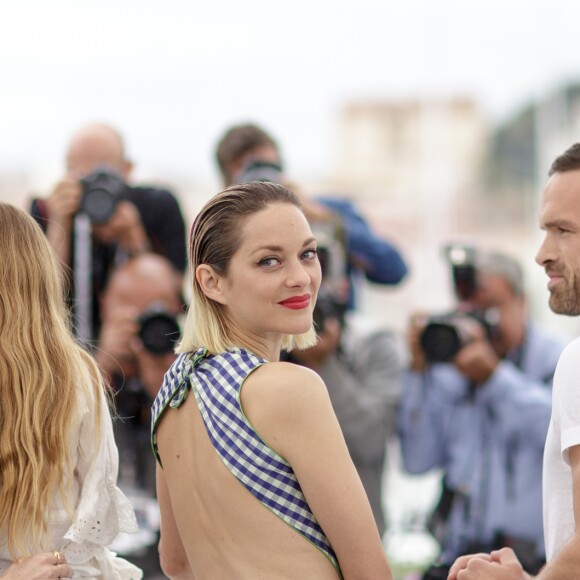 Marion Cotillard, Alban Lenoir lors du photocall du film Gueule d'Ange au 71ème Festival International du Film de Cannes, le 11 mai 2018. © Borde / Jacovides / Moreau / Bestimage