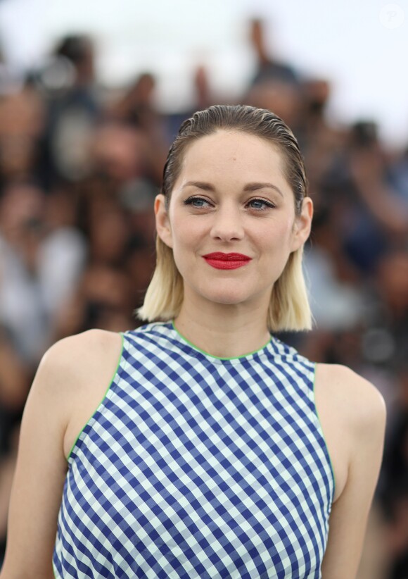 Marion Cotillard lors du photocall du film Gueule d'Ange au 71ème Festival International du Film de Cannes, le 12 mai 2018. © Borde / Jacovides / Moreau / Bestimage