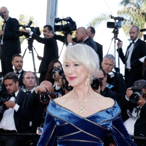 Helen Mirren - Montée des marches du film " Les Filles du Soleil " lors du 71ème Festival International du Film de Cannes. Le 12 mai 2018 © Borde-Jacovides-Moreau/Bestimage