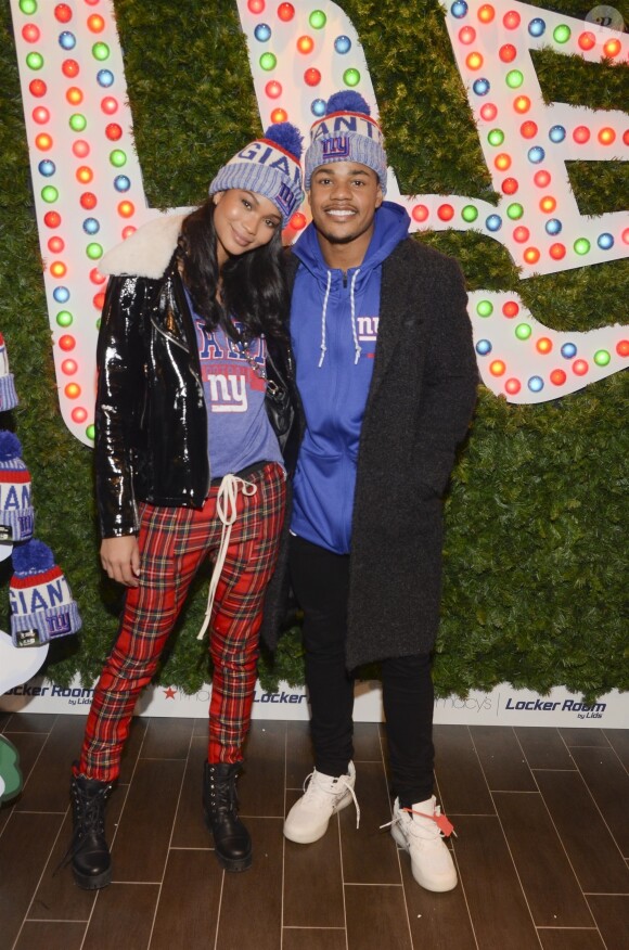 Chanel Iman et Sterling Shepard au lancement de la nouvelle collection 'New Era' dans le magasin Macy's Herald Square à New York, le 12 décembre 2017, quelques jours après leurs fiançailles.