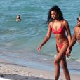 Chanel Iman et Sterling Shepard sur une plage à Miami, le 1er juillet 2017