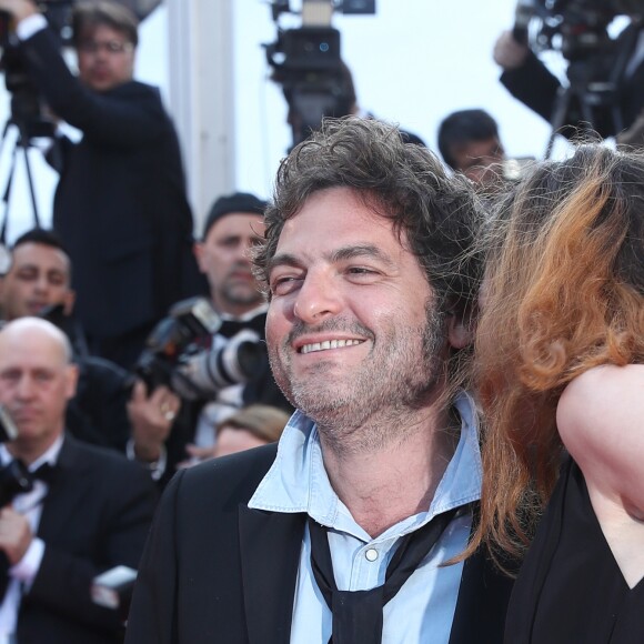 Le chanteur M (Matthieu Chedid) et sa fille Billie - Montée des marches du film " Les Filles du Soleil " lors du 71ème Festival International du Film de Cannes. Le 12 mai 2018 © Borde-Jacovides-Moreau/Bestimage