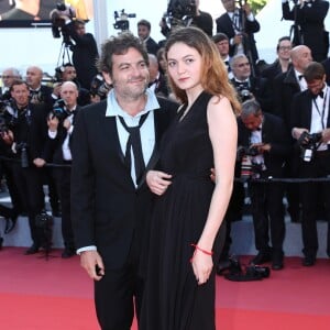 Le chanteur M (Matthieu Chedid) et sa fille Billie - Montée des marches du film " Les Filles du Soleil " lors du 71ème Festival International du Film de Cannes. Le 12 mai 2018 © Borde-Jacovides-Moreau/Bestimage