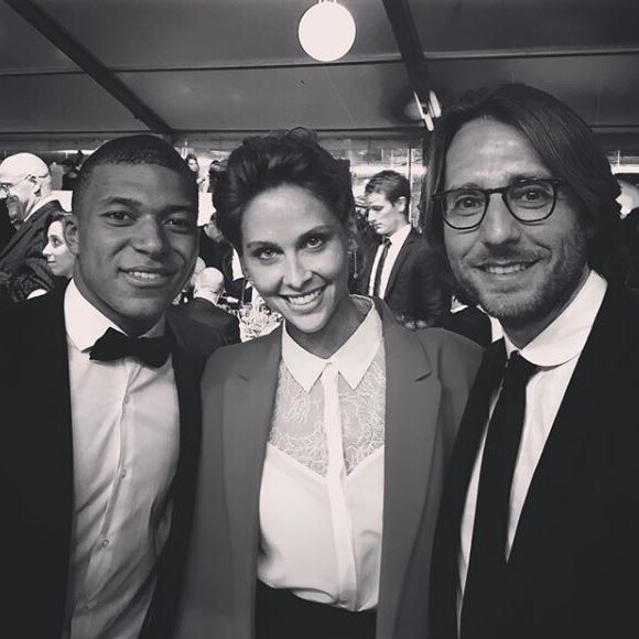 Kylian M'Bappé, Ophélie Meunier et Mathieu Vergne au gala de la Fondation PSG le 15 mai 2018 au Parc des princes.