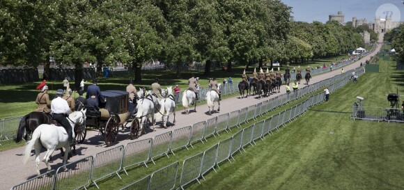 17/05/2018. Windsor, UK. A covered coach and horses process along the Long Walk towards Windsor Castle during a rehearsal of the wedding day procession of Prince Harry and Meghan Markle. Photo by Peter Macdiarmid / eyevine/ABACAPRESS.COM17/05/2018 - Windsor