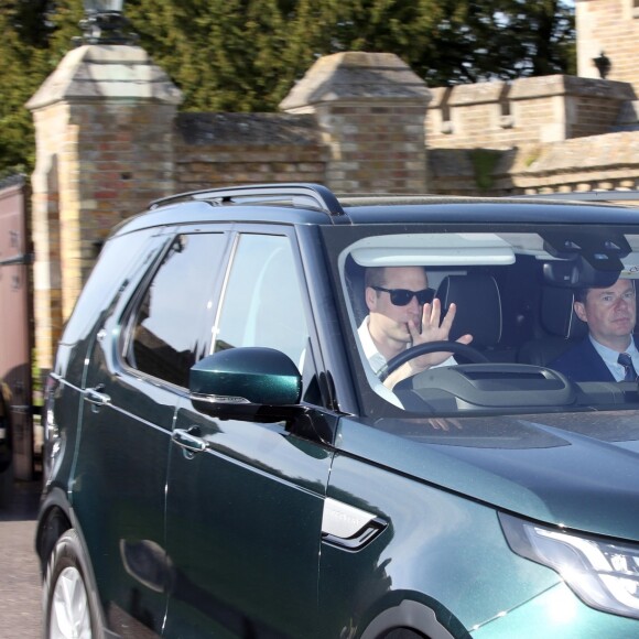 Le prince William, duc de Cambridge, a pris part aux répétitions de la parade militaire en vue du mariage du prince Harry et de Meghan Markle au château de Windsor le 17 mai 2018, à deux jours de l'événement.