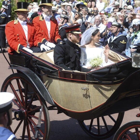 Image de la procession du prince Harry, duc de Sussex, et de Meghan Markle, duchesse de Sussex, lors de leur mariage le 19 mai 2018 à Windsor.