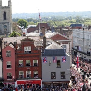 Le prince Harry et Meghan Markle, duc et duchesse de Sussex, ont effectué une procession dans le landau Ascot après leur mariage en la chapelle St George à Windsor le 19 mai 2018, à la rencontre du public dans toute la ville de Windsor et le long du Long Walk.