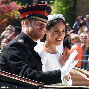 Le prince Harry et Meghan Markle, duc et duchesse de Sussex, ont effectué une procession dans le landau Ascot après leur mariage en la chapelle St George à Windsor le 19 mai 2018, à la rencontre du public dans toute la ville de Windsor et le long du Long Walk.