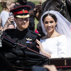 Meghan Markle et le prince Harry, duc et duchesse de Sussex, ont effectué une procession dans le landau Ascot après leur mariage en la chapelle St George à Windsor le 19 mai 2018, à la rencontre du public dans toute la ville de Windsor et le long du Long Walk.