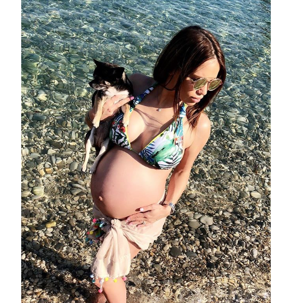 Manon Marsault très enceinte, le 22 mai 2018.