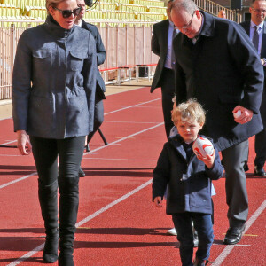 Le prince Albert II de Monaco, la princesse Charlene de Monaco et leurs enfants le prince Jacques et la princesse Gabriella de Monaco - 8ème édition du tournoi de rugby Sainte-Dévote au Stade Louis II à Monaco, le 31 mars 2018. © Olivier Huitel/Pool Monaco/Bestimage