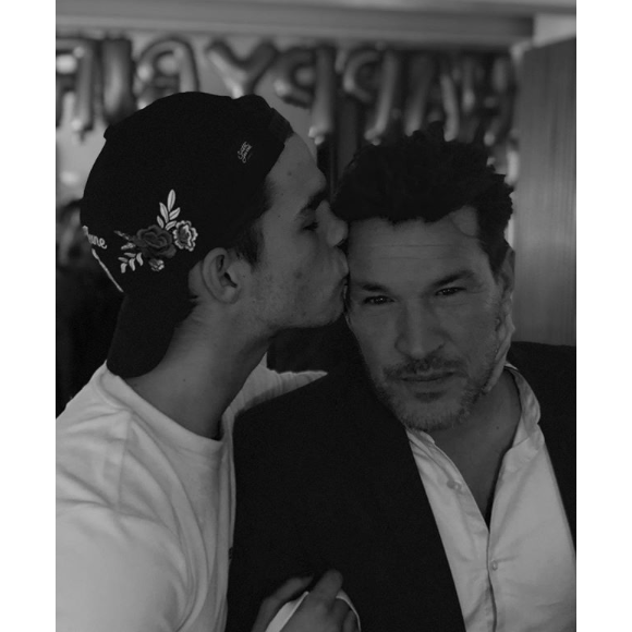 Julien Castaldi et son père Benjamin, le 28 mars 2018 à Paris.