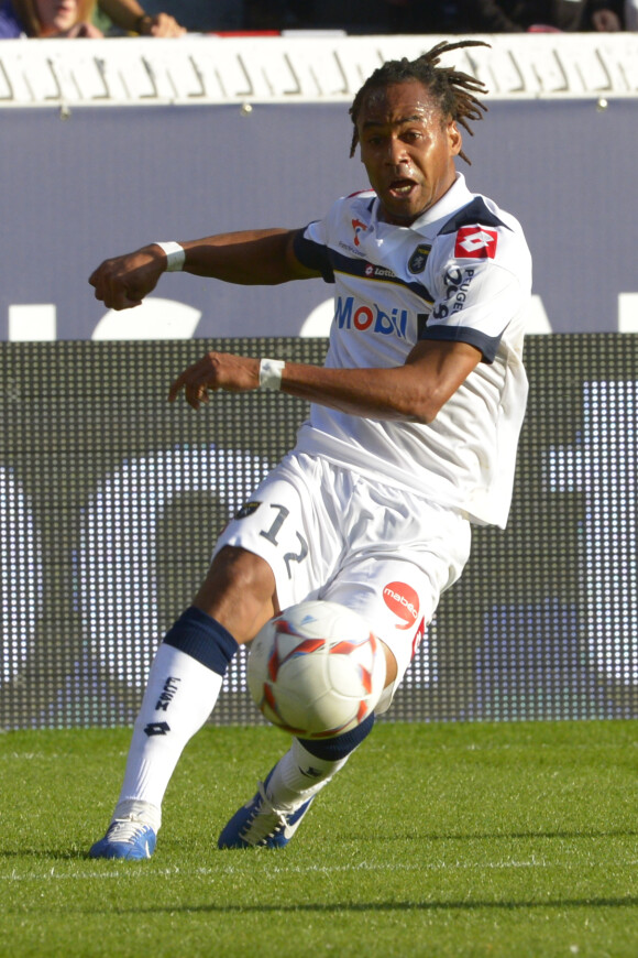 Roy Contout lors d'un match Paris Saint-Germain - Sochaux au Parc des Princes à Paris, France, en septembre 2012