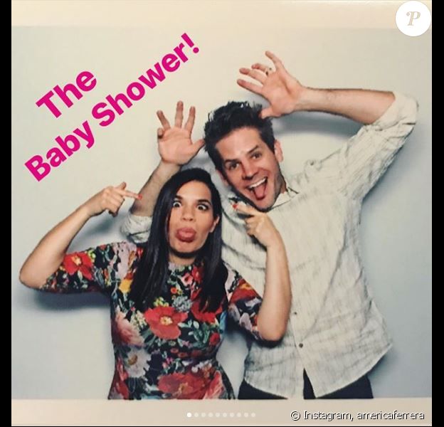 America Ferrera a partagé plusieurs photos de sa baby shower, le 17 mars 2018 à Los Angeles. Ici avec son mari.