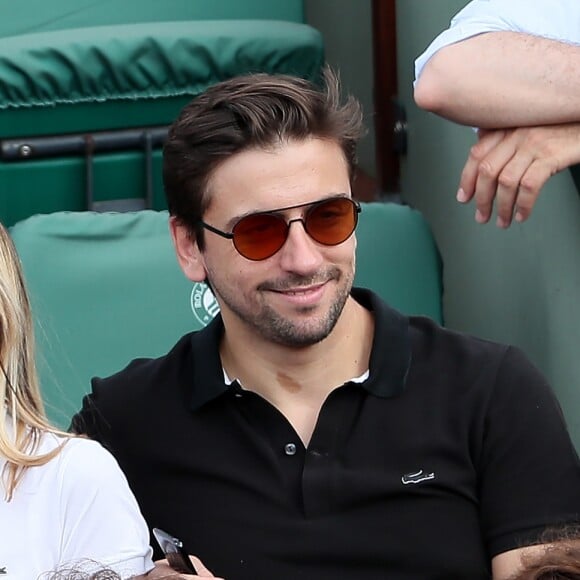 Audrey Lamy et son compagnon Thomas Sabatier dans les tribunes des internationaux de Roland Garros - jour 5 - à Paris, France, le 31 mai 2018. © Cyril Moreau - Dominique Jacovides/Bestimage