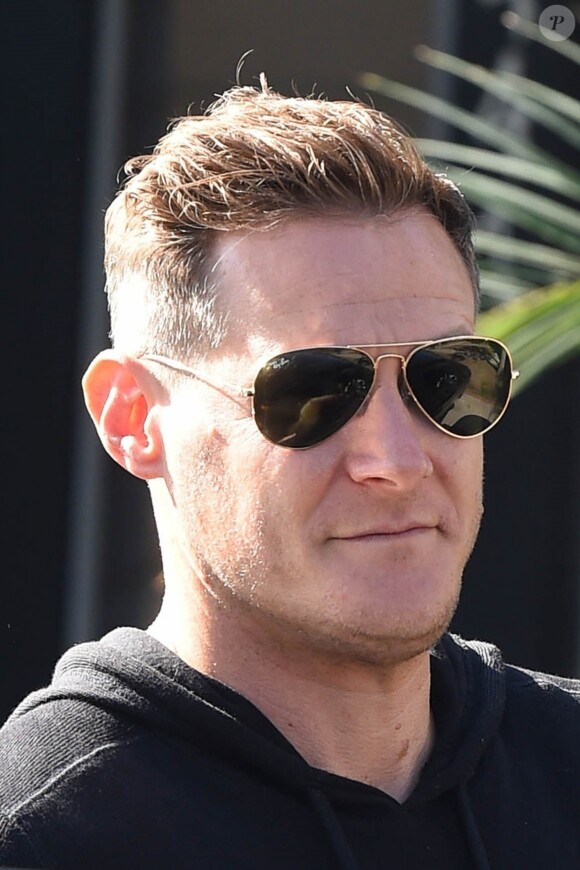 Exclusif - Trevor Engleson, l'ex mari de Meghan Markle se promène dans les rues de Los Angeles le 27 novembre 2017.