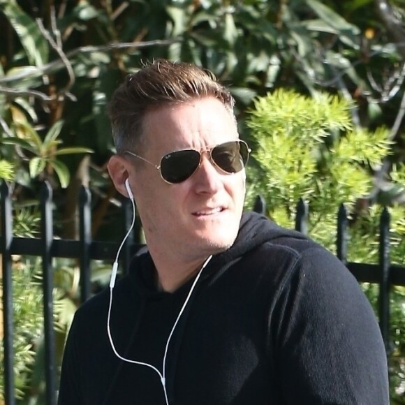 Exclusif - Trevor Engleson, l'ex mari de Meghan Markle se promène dans les rues de Los Angeles le 27 novembre 2017.